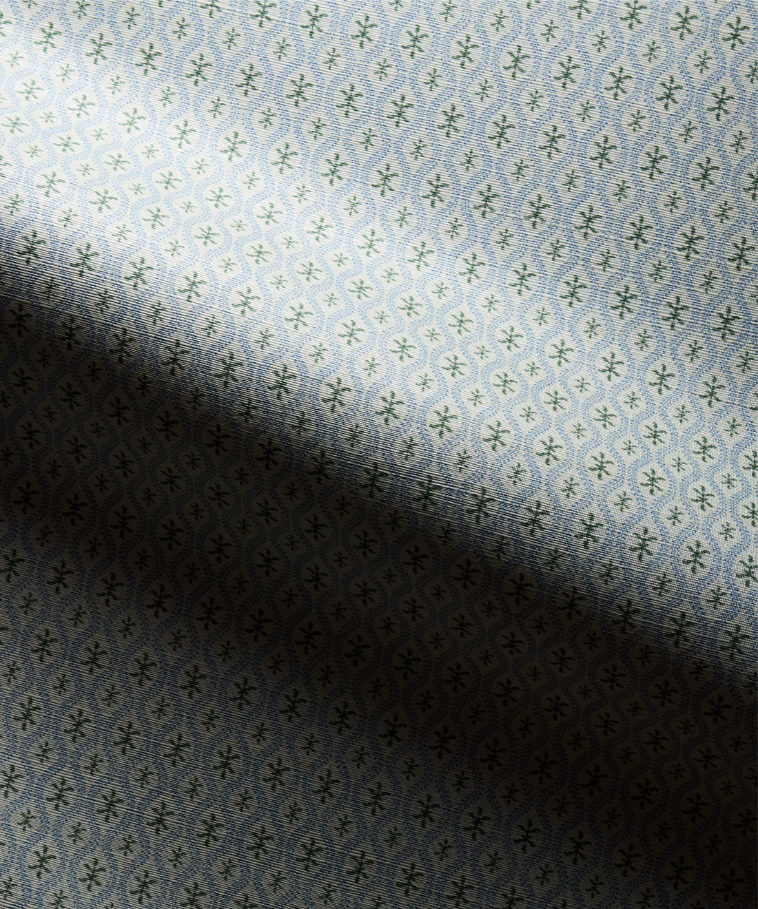 Dausa Grasscloth Wallpaper • Diane Bergeron • Swatch